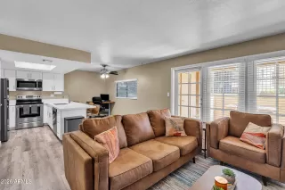 Photo #1: 7031291 Listing 