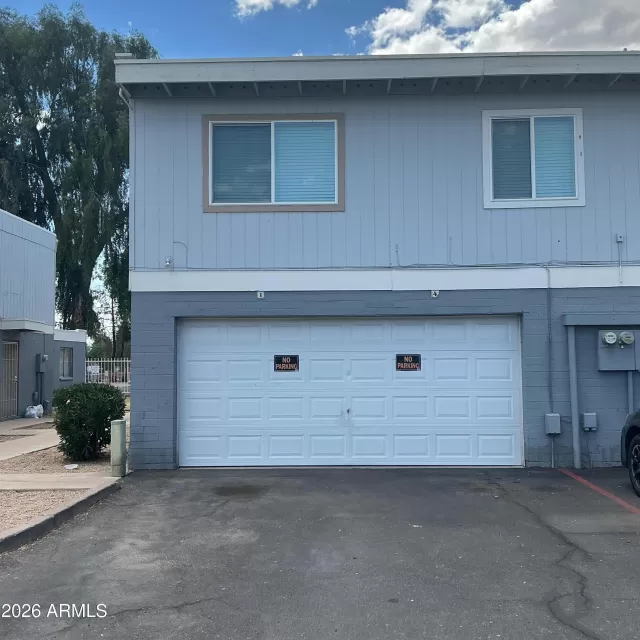 MLS: 7031359 Condo For Sale