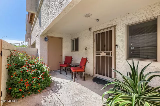 MLS: 7031391 Condo For Sale