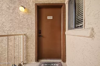 Photo #3: 7031417 Listing