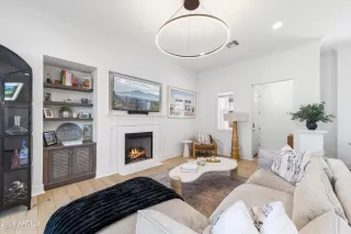 Photo #2: 7031423 Listing 
