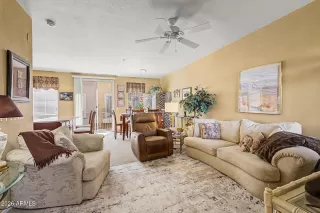 Photo #3: 7031447 Listing