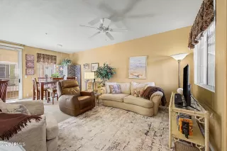 Photo #5: 7031447 Listing