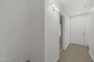 Photo #6: 7031468 Listing