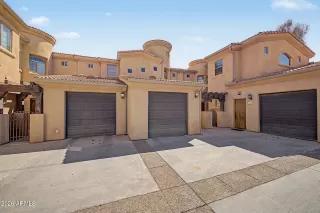 Photo #1: 7031568 Listing