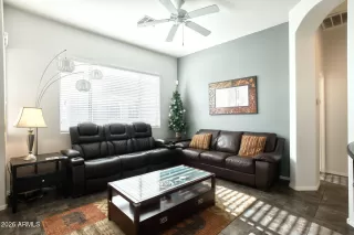 Photo #6: 7031574 Listing