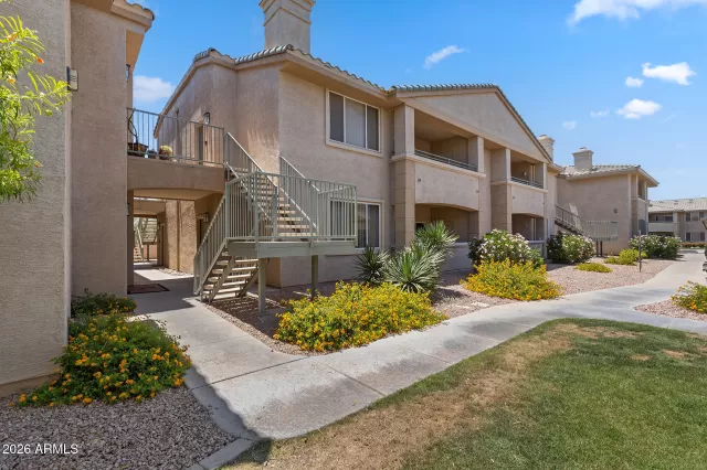 MLS: 7031592 Condo For Sale