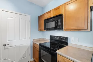 Photo #6: 7031592 Listing 
