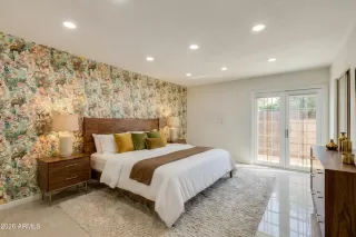Photo #5: 7031720 Listing