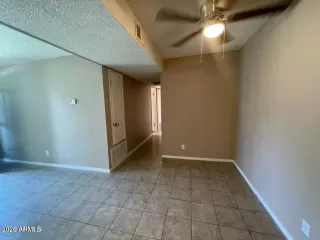 Photo #4: 7031877 Listing