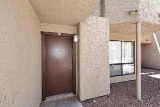Photo #2: 7031881 Listing