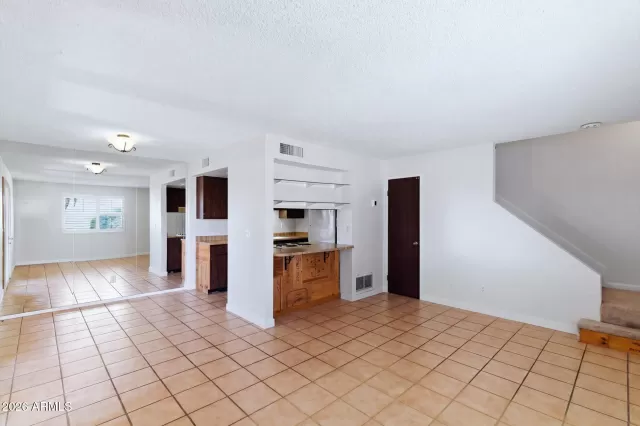 MLS: 7031894 Condo For Sale