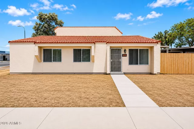 MLS: 7031978 Condo For Sale