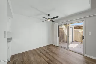 Photo #5: 7031978 Listing