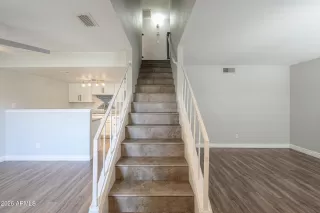 Photo #4: 7032017 Listing 