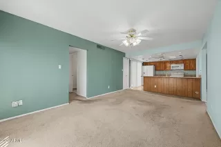 Photo #6: 7032036 Listing 