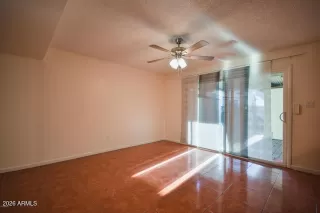 Photo #5: 7032094 Listing