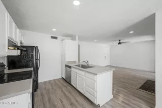 More Details about MLS # 7032275 : 5236 W PEORIA AVENUE 127#127