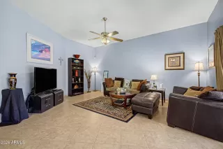 Photo #6: 7032342 Listing 