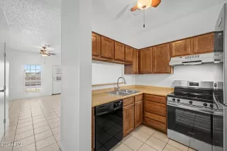 Photo #3: 7032378 Listing 