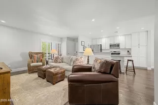 Photo #6: 7032480 Listing