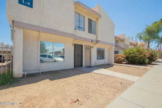 MLS: 7032482 Condo For Sale