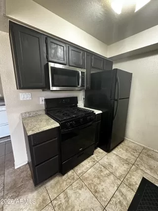 Photo #4: 7032482 Listing 