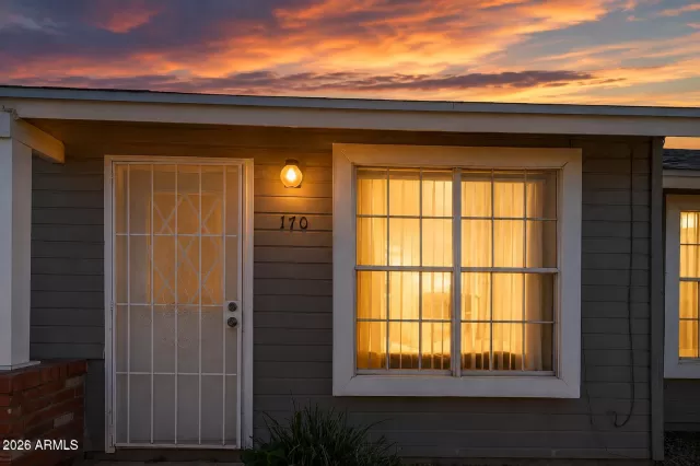 MLS: 7032517 Condo For Sale