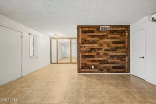 Photo #4: 7032534 Listing