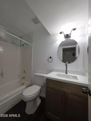 Photo #3: 7032645 Listing 