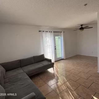 Photo #4: 7032655 Listing