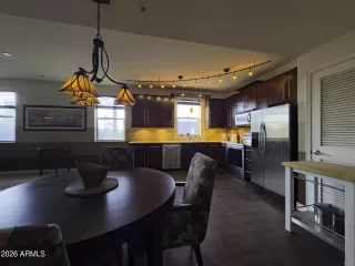 Photo #3: 7032764 Listing