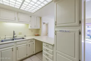 Photo #6: 7032829 Listing