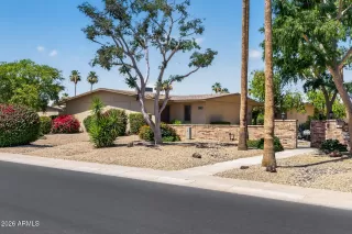 Photo #5: 7032885 Listing