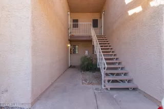 Photo #3: 7033096 Listing