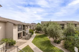 Photo #2: 7033131 Listing 