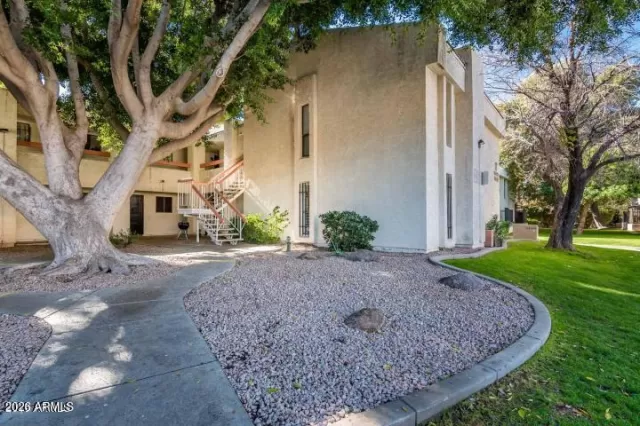 MLS: 7033210 Condo For Sale