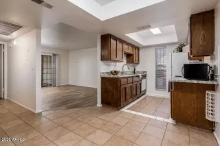 Photo #4: 7033210 Listing