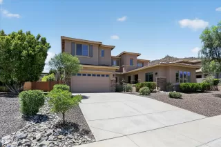 Photo #1: 7033235 Listing