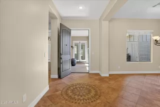 Photo #6: 7033235 Listing