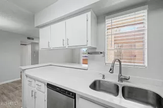 Photo #4: 7033256 Listing