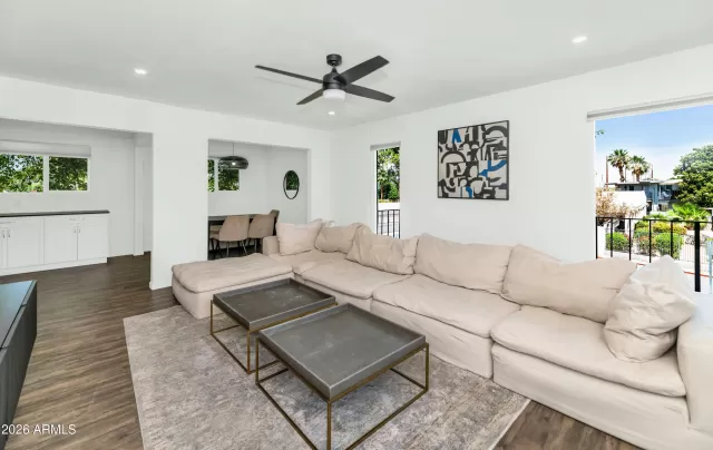 MLS: 7033384 Condo For Sale