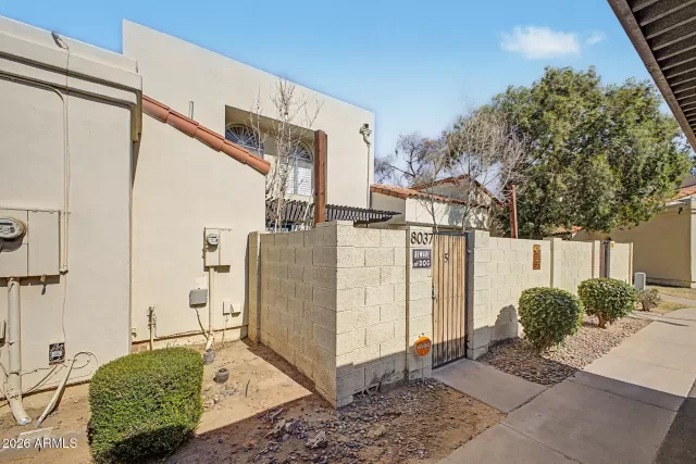 MLS: 7033398 Condo For Sale
