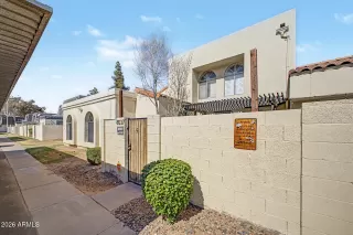 Photo #1: 7033398 Listing