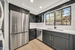 Photo #4: 7033517 Listing