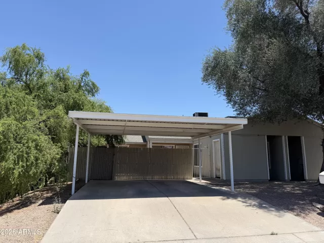 MLS: 7033566 Condo For Sale