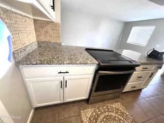 Photo #2: 7033589 Listing