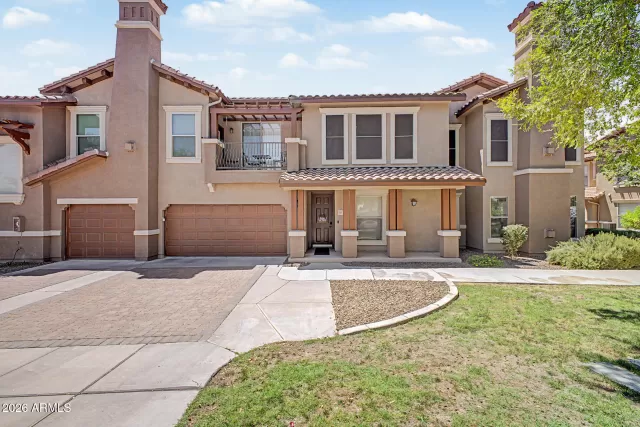 MLS: 7033748 Condo For Sale