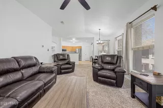 Photo #5: 7033748 Listing