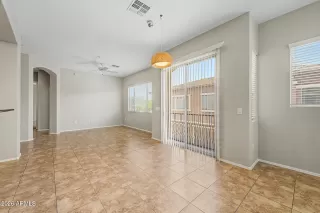 Photo #6: 7033763 Listing 